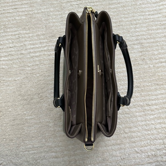 DKNY Chris medium satchel - Picture 7 of 12
